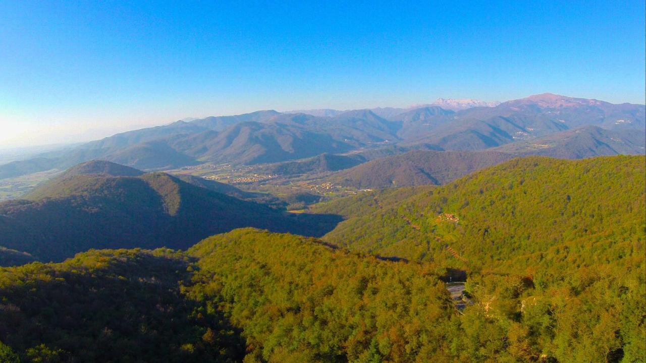 Casa Vacanze La Stele Castelmonte Екстериор снимка