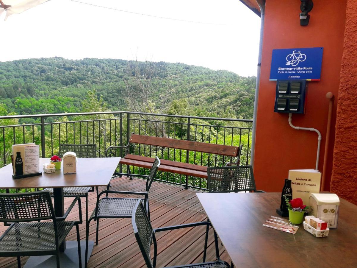 Casa Vacanze La Stele Castelmonte Екстериор снимка